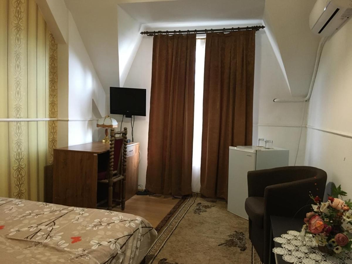 Fanti Hotel Vidin Esterno foto