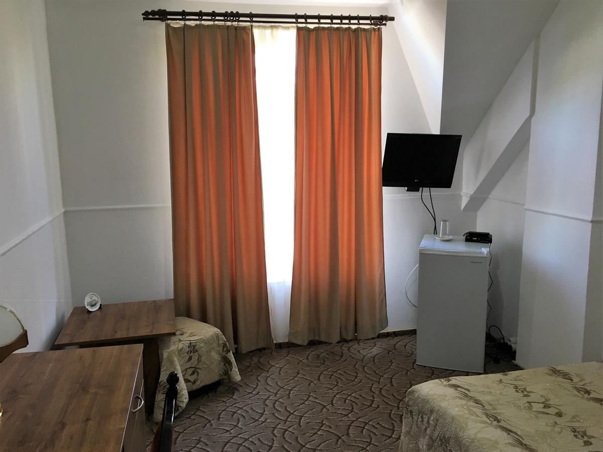 Fanti Hotel Vidin Esterno foto