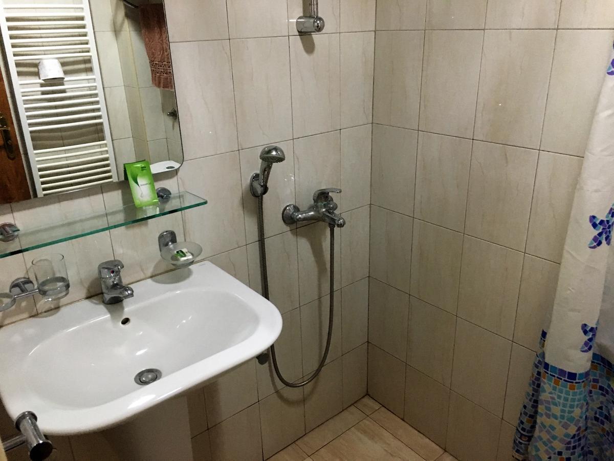 Fanti Hotel Vidin Esterno foto
