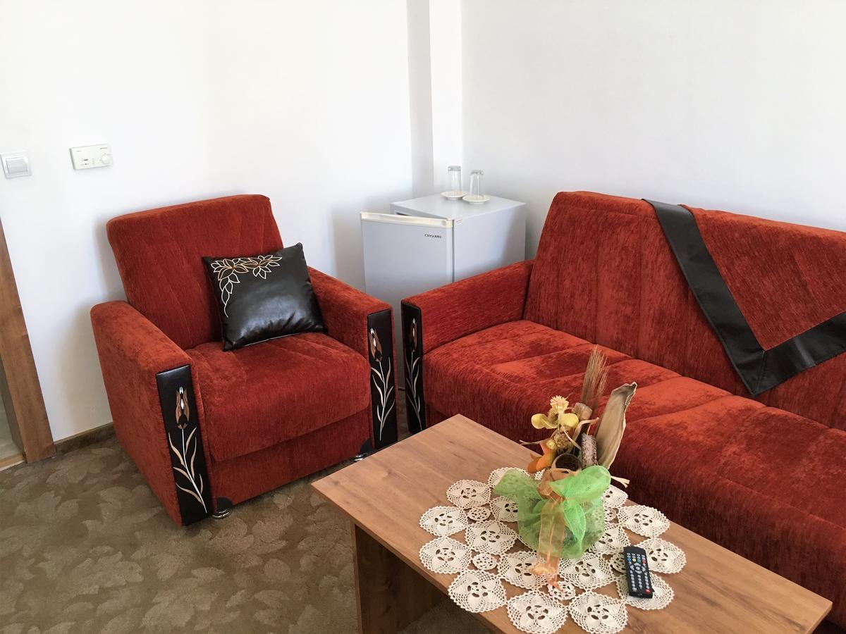 Fanti Hotel Vidin Esterno foto