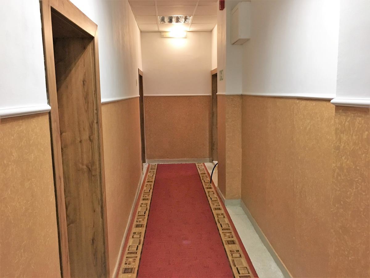 Fanti Hotel Vidin Esterno foto