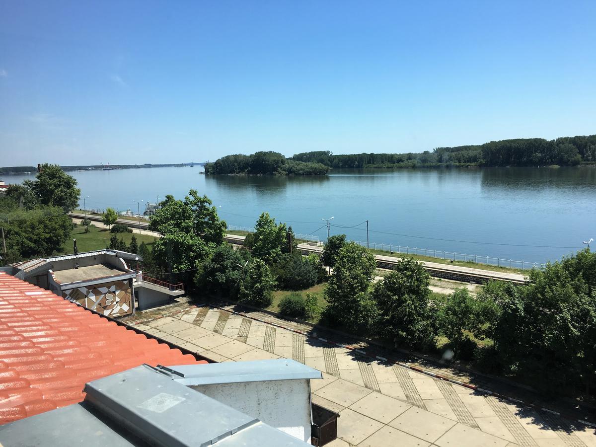 Fanti Hotel Vidin Esterno foto